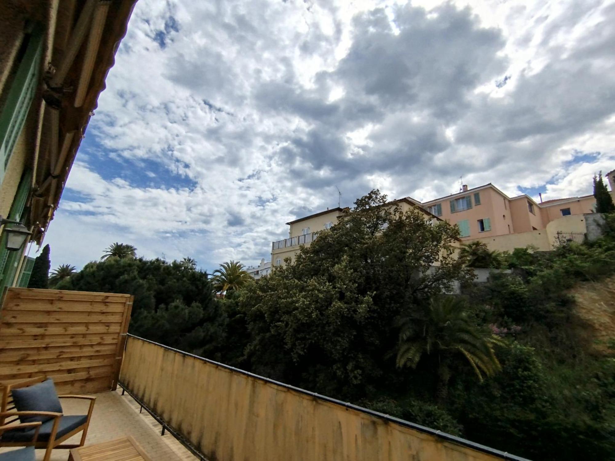Appartement Grand Avec Terrasse Cannes