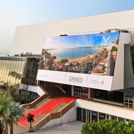 Grand Studio Avec Terrasse Cannes Exterior photo